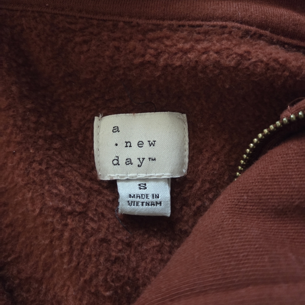 Target A New Day Quarter-zip Fleece Pullover Dweatshirt. - Picture 8 of 10